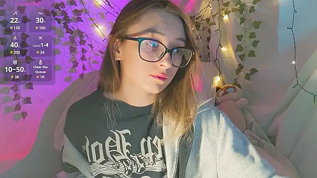 monlight  dana online show from December 2024 12:25:02 PM