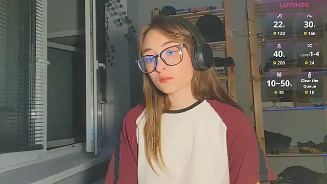 monlight  dana online show from September 2025 09:28:02 PM