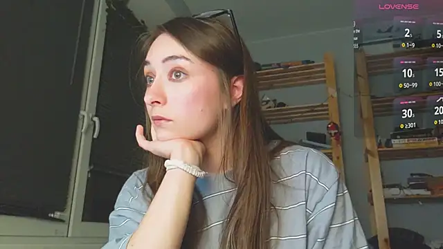 monlight  dana online show from December 2025 09:09:02 PM