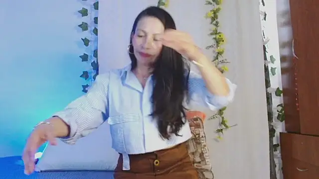 Snapshot of cattaleya1476 chatting on February 2025 06:54:02 PM cattaleya1476 online show from February 2025 06:54:02 PM