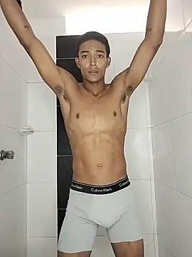 Demiansteven2 online show from May 2026 05:28:01 PM
