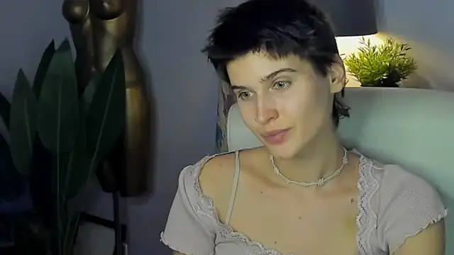 Snapshot of sarah_perfect chatting on October 2025 02:15:02 PM sarah perfect online show from October 2025 02:15:02 PM