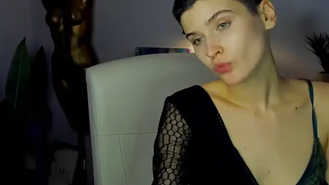 Snapshot of sarah_perfect chatting on November 2025 02:17:01 PM sarah perfect online show from November 2025 02:17:01 PM