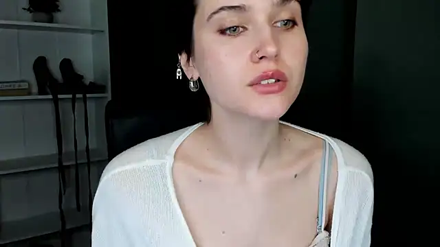 sarah perfect online show from April 2026 07:36:02 AM