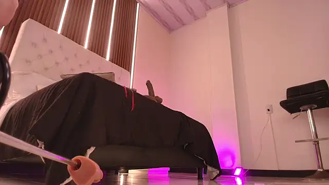 sweetty paulina online show from December 2025 07:53:02 PM