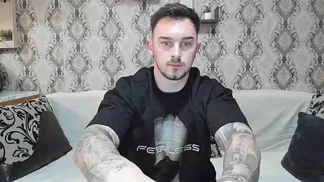 Jonmusclemaster online show from December 2024 08:32:01 PM