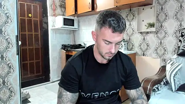 Jonmusclemaster online show from September 2025 07:46:01 PM