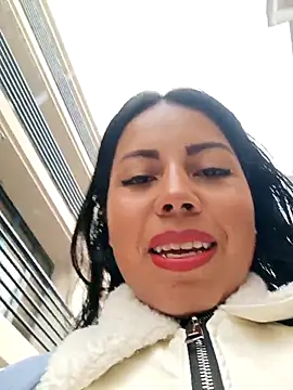 Snapshot of _andrea30 chatting on December 2025 11:59:01 AM andrea30 online show from December 2025 11:59:01 AM