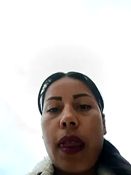 Snapshot of _andrea30 chatting on January 2026 11:45:02 AM andrea30 online show from January 2026 11:45:02 AM