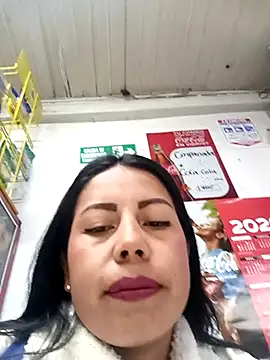 Snapshot of _andrea30 chatting on February 2026 11:04:02 AM andrea30 online show from February 2026 11:04:02 AM