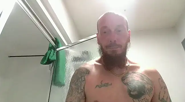 Snapshot of deepinnnnn chatting on February 2025 04:05:01 AM deepinnnnn online show from February 2025 04:05:01 AM