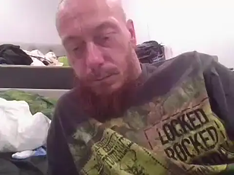 Snapshot of deepinnnnn chatting on February 2025 05:21:02 PM deepinnnnn online show from February 2025 05:21:02 PM