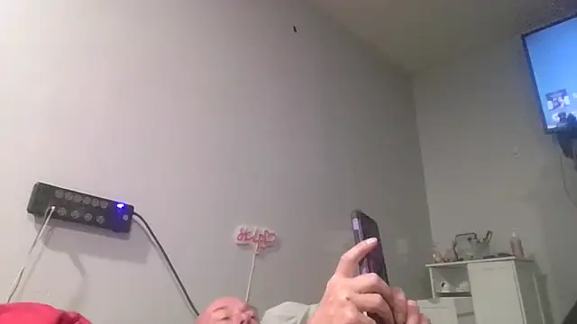 Snapshot of deepinnnnn chatting on November 2025 04:34:02 AM deepinnnnn online show from November 2025 04:34:02 AM