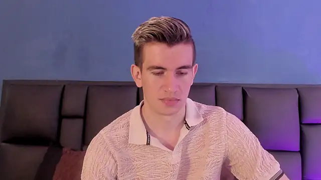 MikaelSlow online show from February 2026 04:49:02 AM