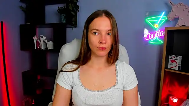 kenzie x online show from October 2025 07:43:02 AM