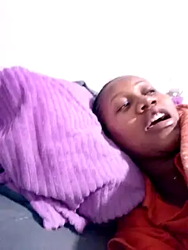 SquirtQueen222 online show from January 2025 08:09:01 PM