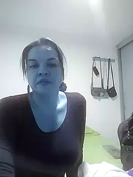 Snapshot of MarilynDavies chatting on February 2025 07:00:02 AM MarilynDavies online show from February 2025 07:00:02 AM