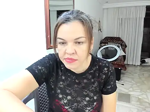 Snapshot of MarilynDavies chatting on September 2025 11:31:02 PM MarilynDavies online show from September 2025 11:31:02 PM