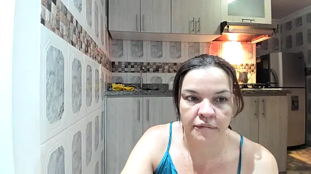 Snapshot of MarilynDavies chatting on October 2025 07:12:01 PM MarilynDavies online show from October 2025 07:12:01 PM