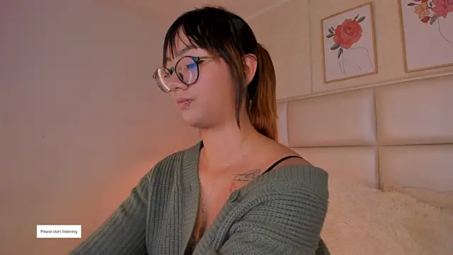 Aily Yozuko online show from December 2025 02:27:01 AM