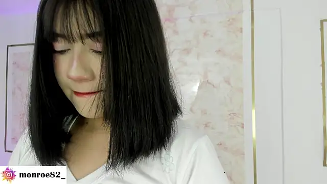 GENNESIS LOVE online show from May 2026 03:25:01 AM