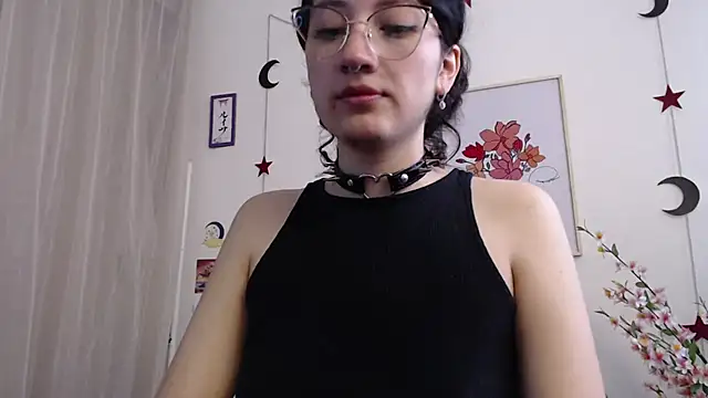 Snapshot of Tanya_WorldBondage chatting on January 2025 03:18:01 PM Tanya WorldBondage online show from January 2025 03:18:01 PM