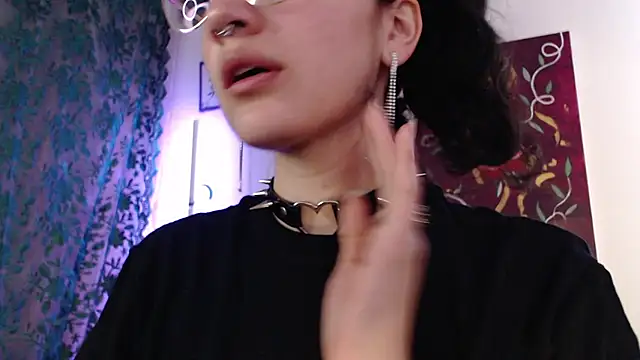 Snapshot of Tanya_WorldBondage chatting on March 2025 03:02:02 PM Tanya WorldBondage online show from March 2025 03:02:02 PM