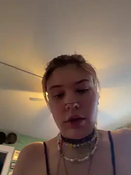 Snapshot of Esteem369 chatting on January 2026 04:11:02 PM Esteem369 online show from January 2026 04:11:02 PM