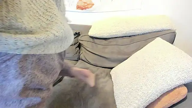 luxgray online show from March 2025 12:42:02 AM