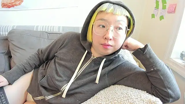 luxgray online show from March 2026 08:08:02 PM