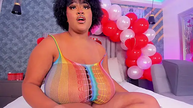 NiiaMoore online show from February 2025 08:22:01 PM