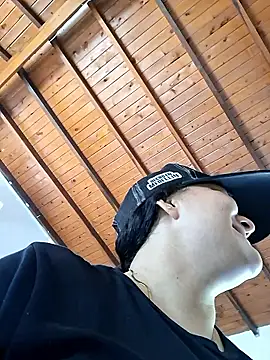 Liancy online show from September 2025 08:36:01 PM