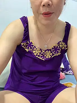 Baby-bigtits online show from February 2025 12:31:01 PM