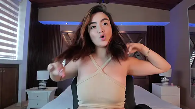 IsabellaaJoness online show from September 2025 12:05:02 PM