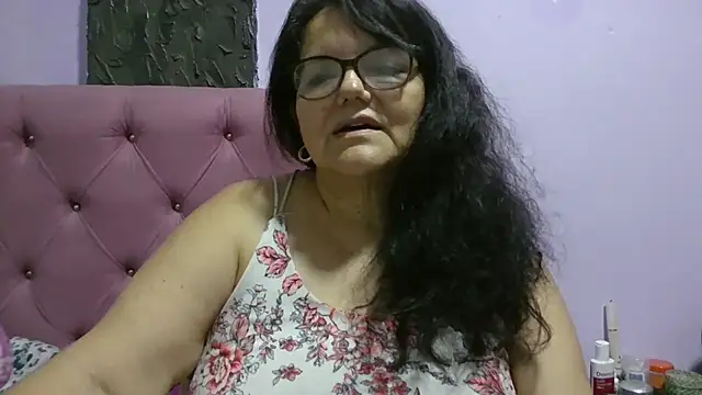 kassandra02 online show from May 2026 02:19:02 AM
