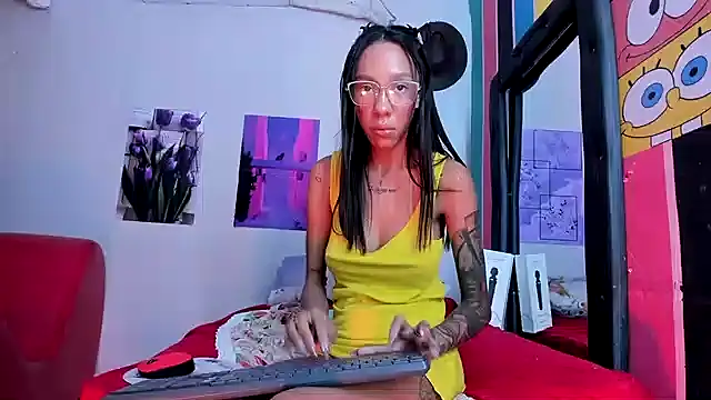 Laizasamantha2 online show from January 2025 04:41:01 PM