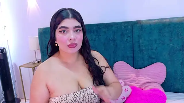 AgathaLynx online show from October 2025 10:36:02 AM