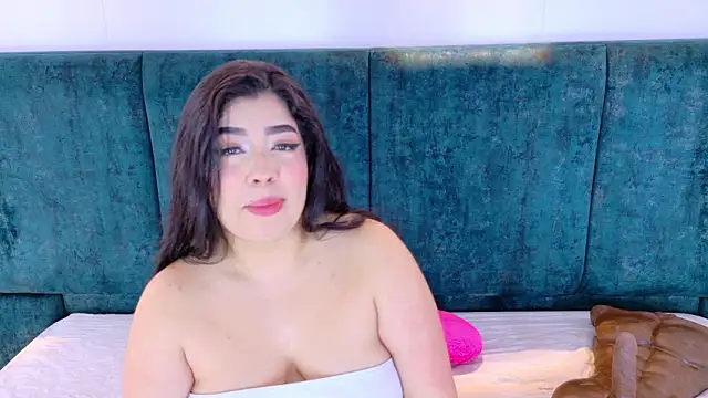 AgathaLynx online show from February 2026 10:41:01 AM