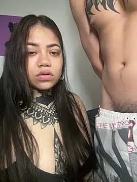 Snapshot of aliensexy chatting on March 2025 11:53:01 PM aliensexy online show from March 2025 11:53:01 PM