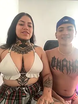 Snapshot of aliensexy chatting on October 2025 09:34:02 PM aliensexy online show from October 2025 09:34:02 PM