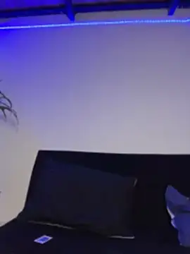 aliensexy online show from July 2026 11:00:01 PM