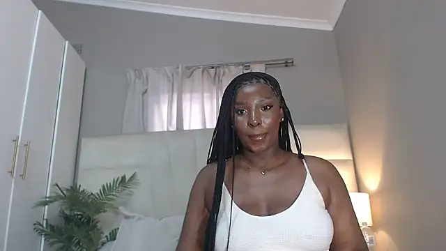 naughtyblackdolie online show from April 2026 09:12:02 AM