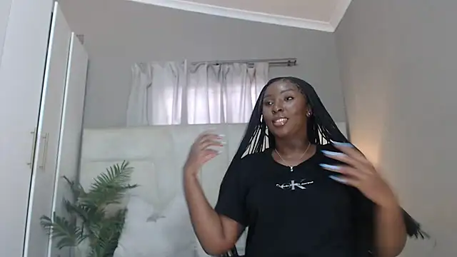 naughtyblackdolie online show from May 2026 11:37:01 AM