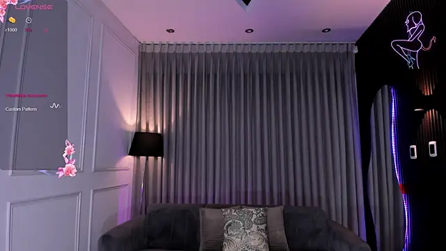 Anna parkker  online show from March 2025 11:21:02 AM