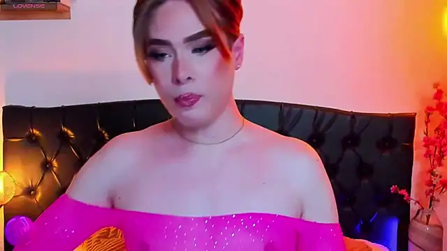 Snapshot of mike_blossom chatting on September 2025 03:26:02 PM mike blossom online show from September 2025 03:26:02 PM