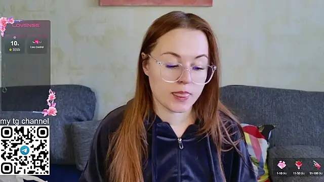 Snapshot of Lila_Pitt chatting on March 2025 01:05:02 PM Lila Pitt online show from March 2025 01:05:02 PM