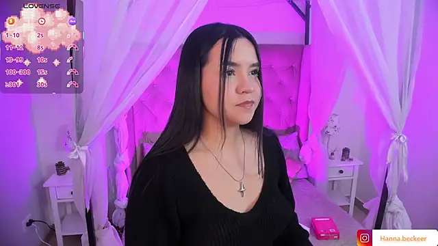 Snapshot of Hanna__Becker_ chatting on February 2026 12:48:02 AM Hanna Becker online show from February 2026 12:48:02 AM