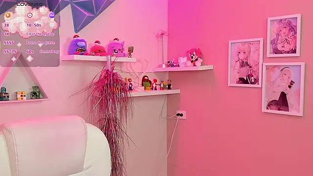 Snapshot of Hanna__Becker_ chatting on February 2026 09:33:02 PM Hanna Becker online show from February 2026 09:33:02 PM