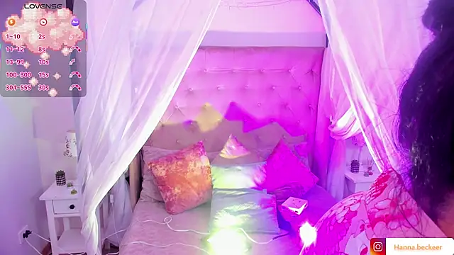 Snapshot of Hanna__Becker_ chatting on February 2026 03:15:02 AM Hanna Becker online show from February 2026 03:15:02 AM