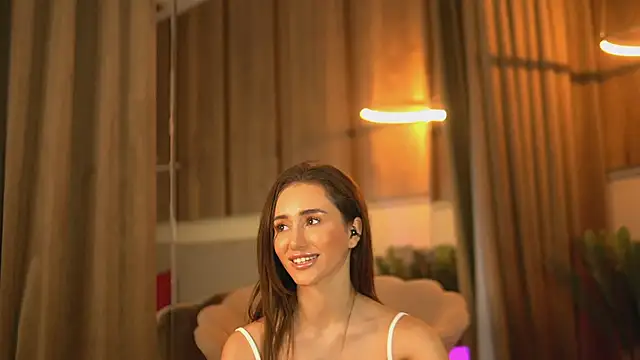 EmilyRaymont online show from February 2025 11:56:02 PM